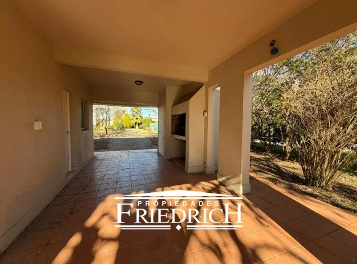 Casa en venta Club de Campo Los Puentes Lujan 8
