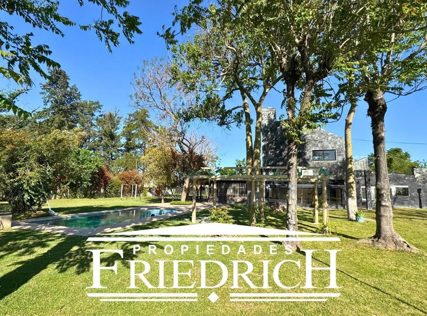 Quinta en VENTA lujan 2