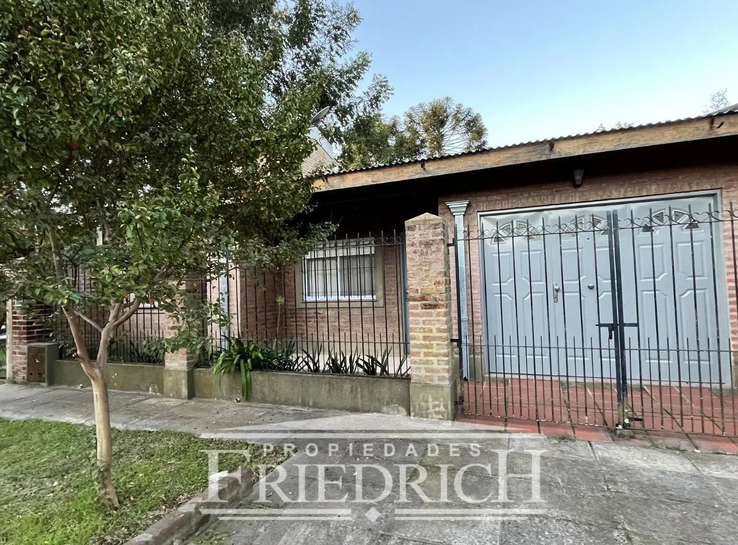 Casa en Venta - Bransen 400 - General Rodriguez 2