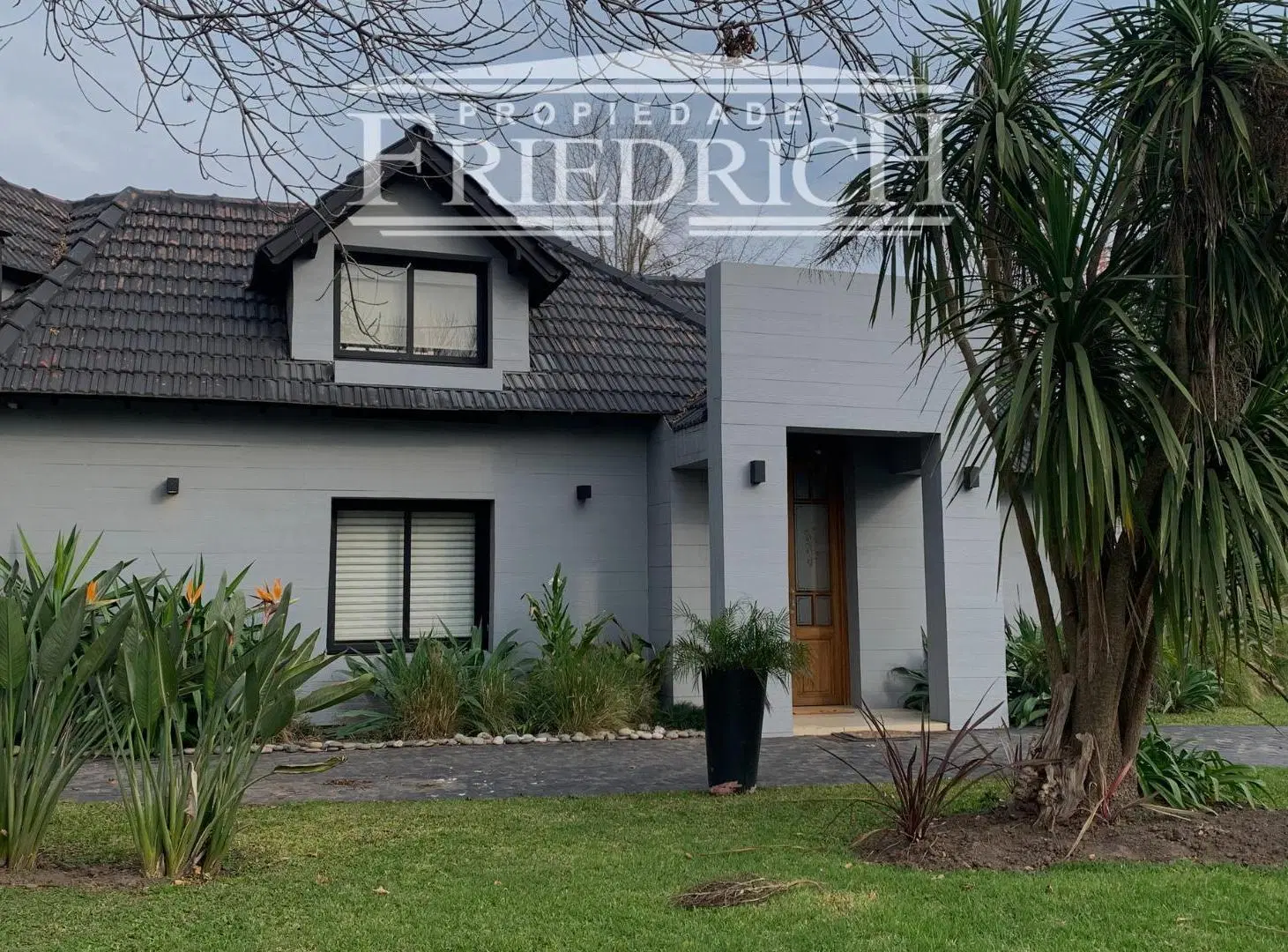 CASA EN VENTA COUNTRY BANCO PROVINCIA 8
