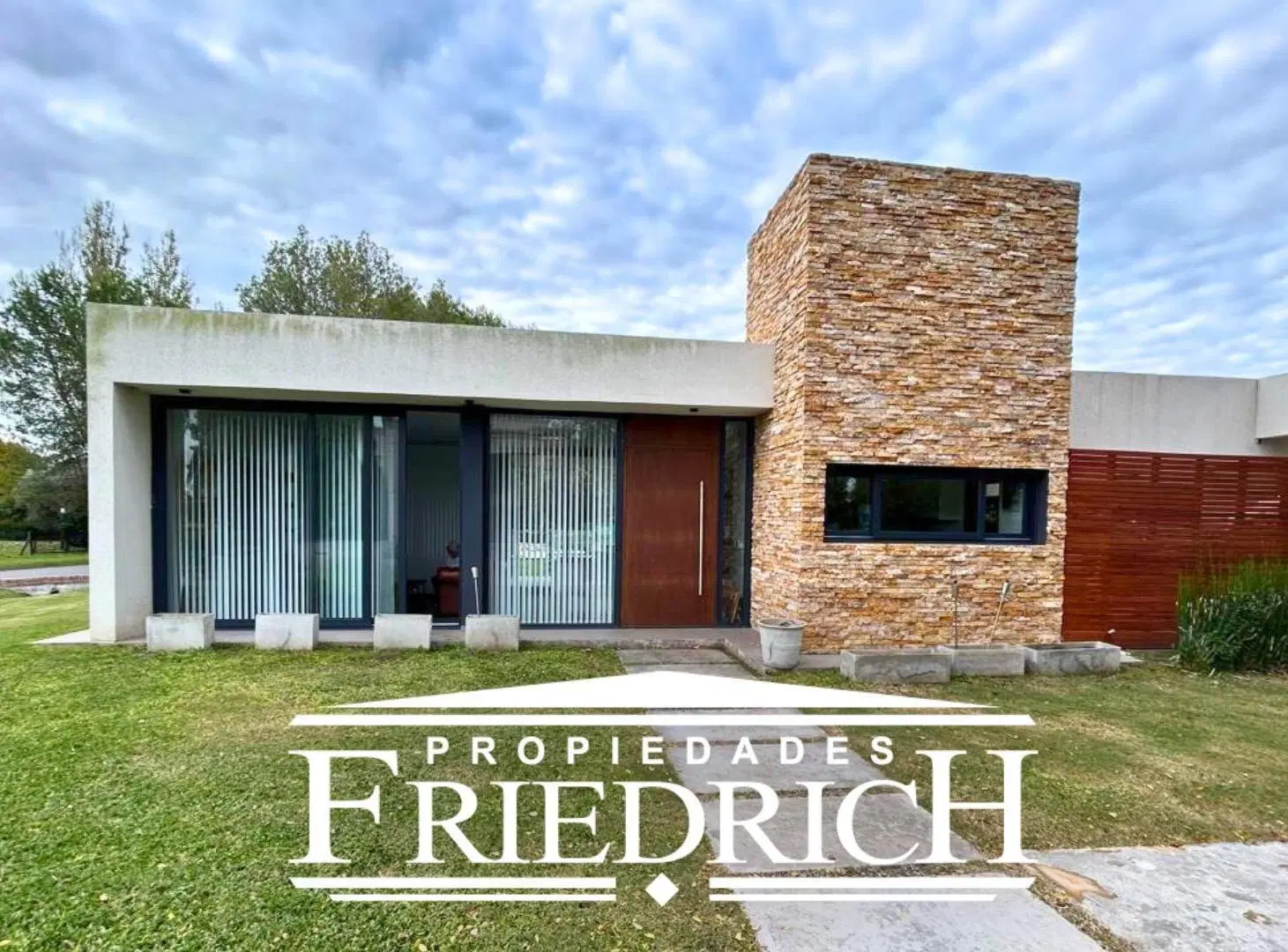 Casa en Venta - CLUB DE CAMPO EL NACIONAL 8