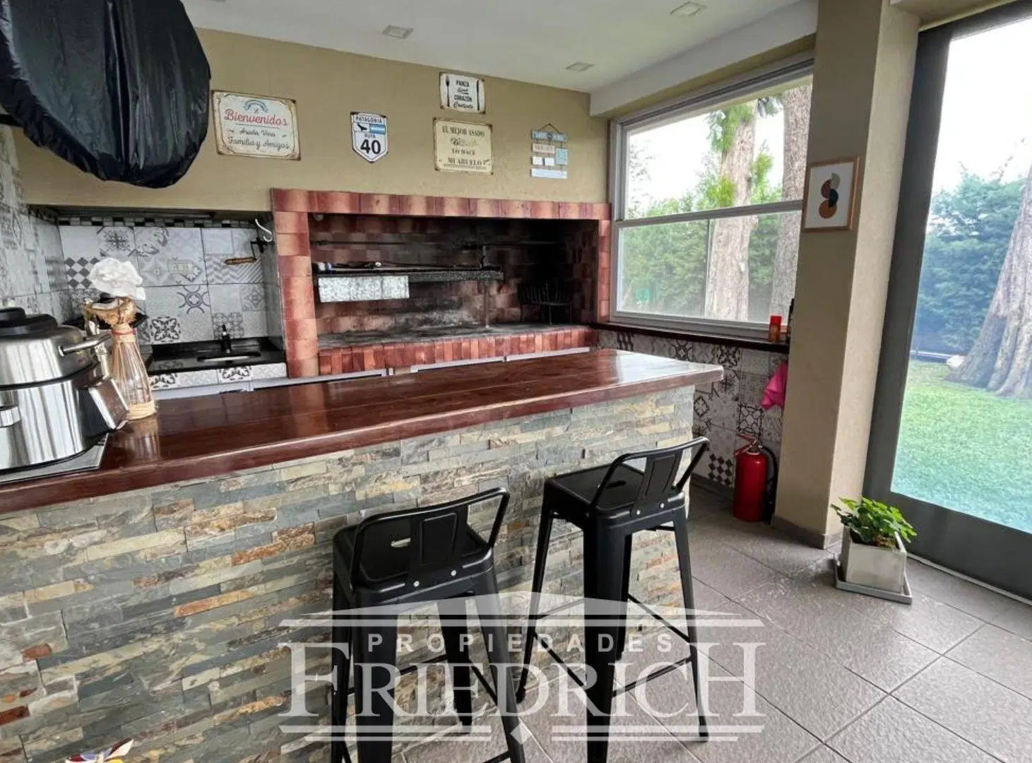 CASA EN VENTA - CLUB DE CAMPO CARDENAL DEL MONTE 1