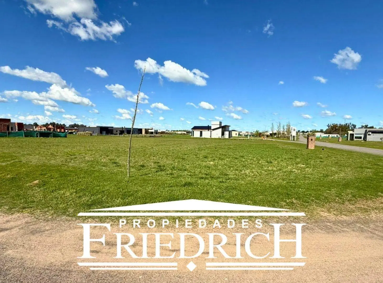 Lote en VENTA Los Juncos Lujan 2