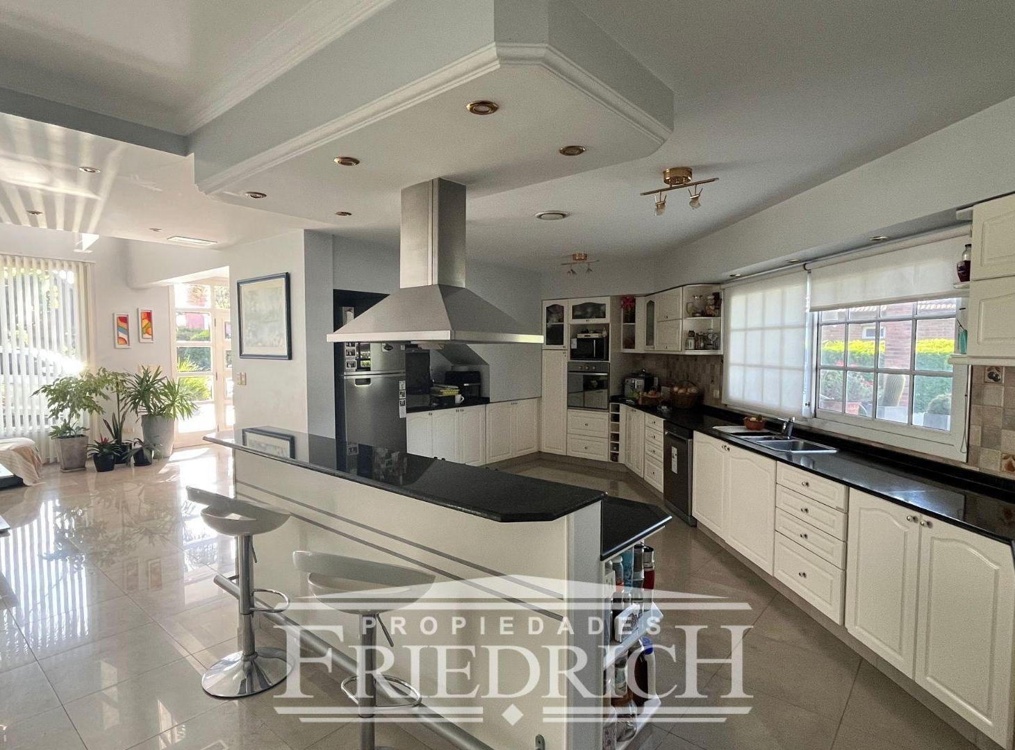 Foto de Casa en venta Country Club Banco Provincia, imagen 1