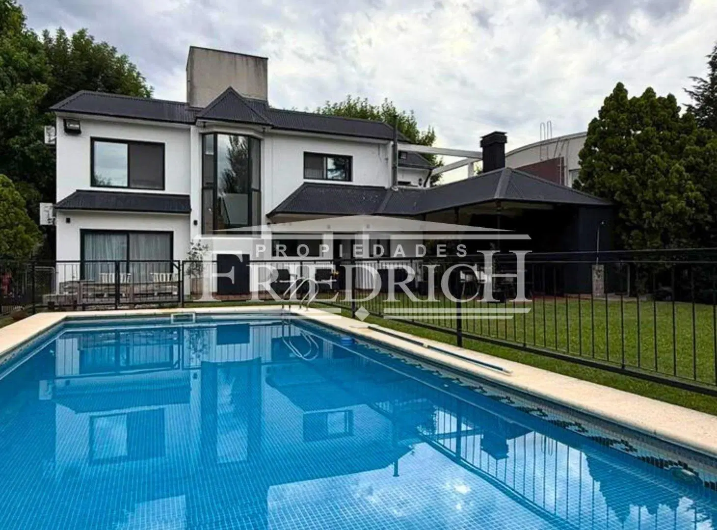 Casa en VENTA - Club de Campo San Patricio-Moreno 3