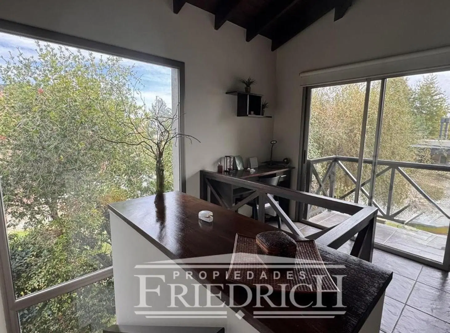 Casa en venta - Country Club Banco Provincia 8