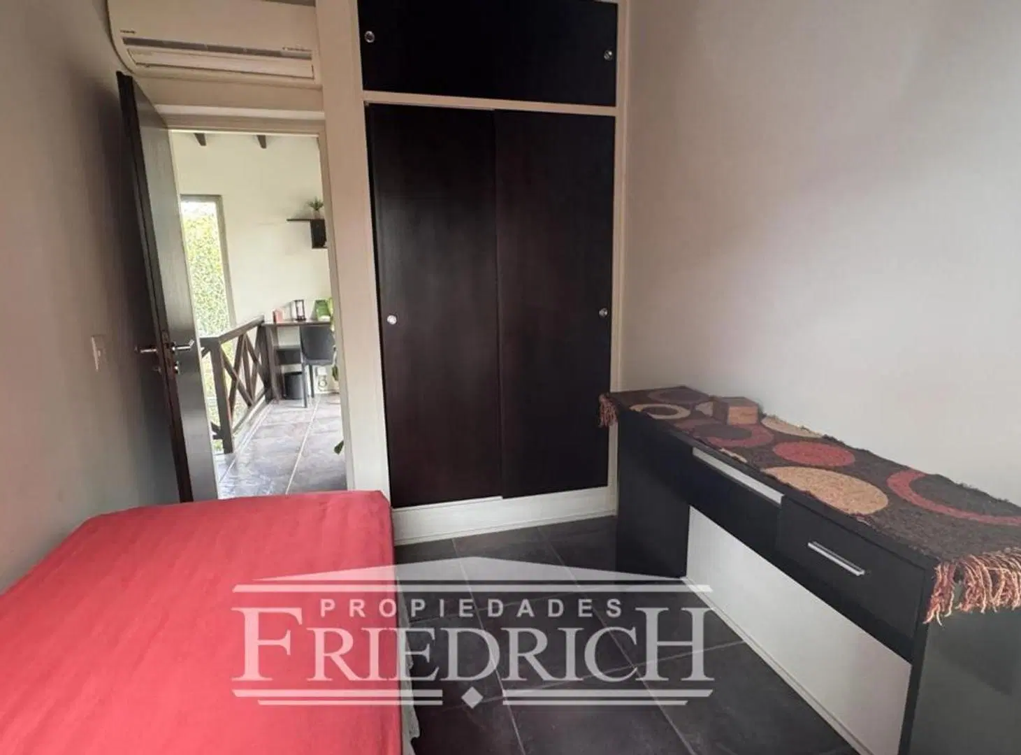 Casa en venta - Country Club Banco Provincia 2