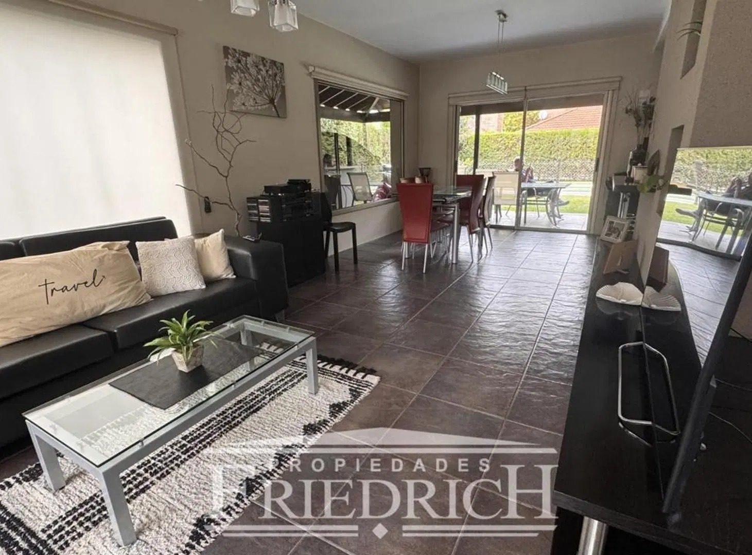 Casa en venta - Country Club Banco Provincia 3