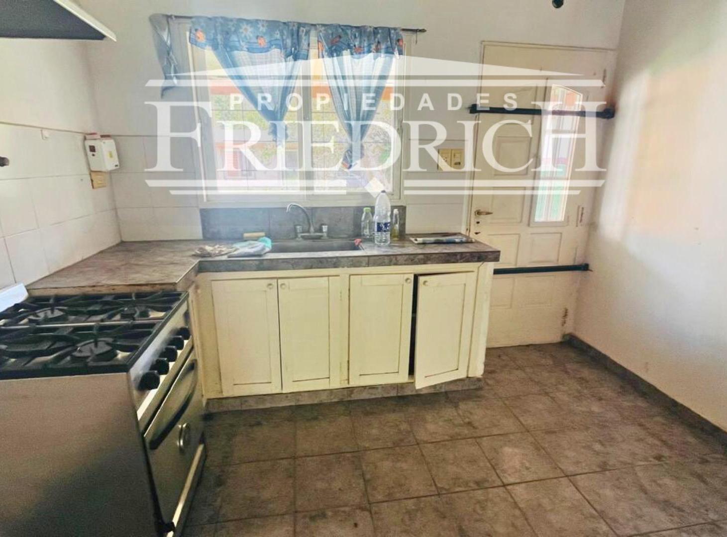 Foto de CASA EN VENTA – Manuela Maison 414 - Gral.Rodríguez, imagen 2