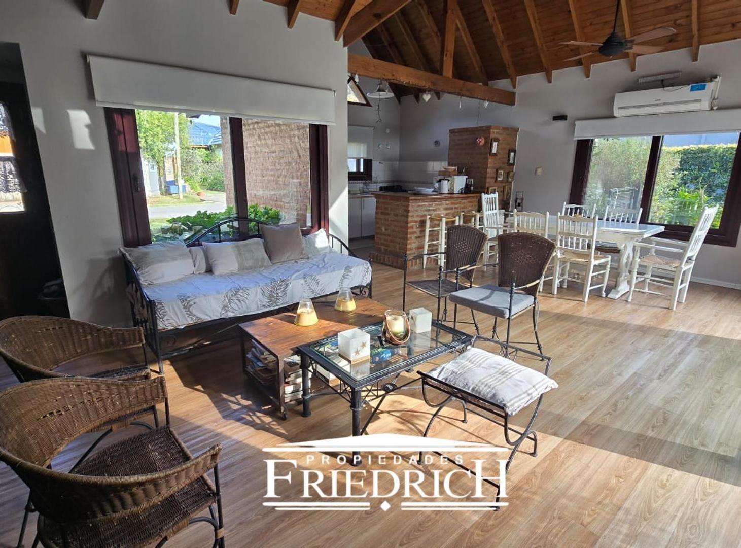 Foto de Casa en Venta Club de Campo Cardenal del Monte, imagen 1