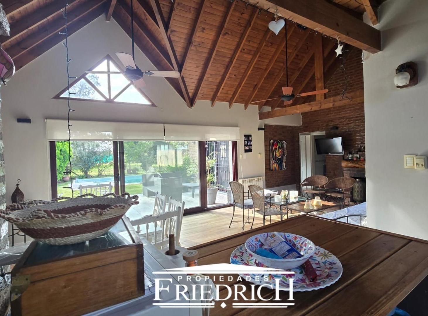 Foto de Casa en Venta Club de Campo Cardenal del Monte, imagen 3