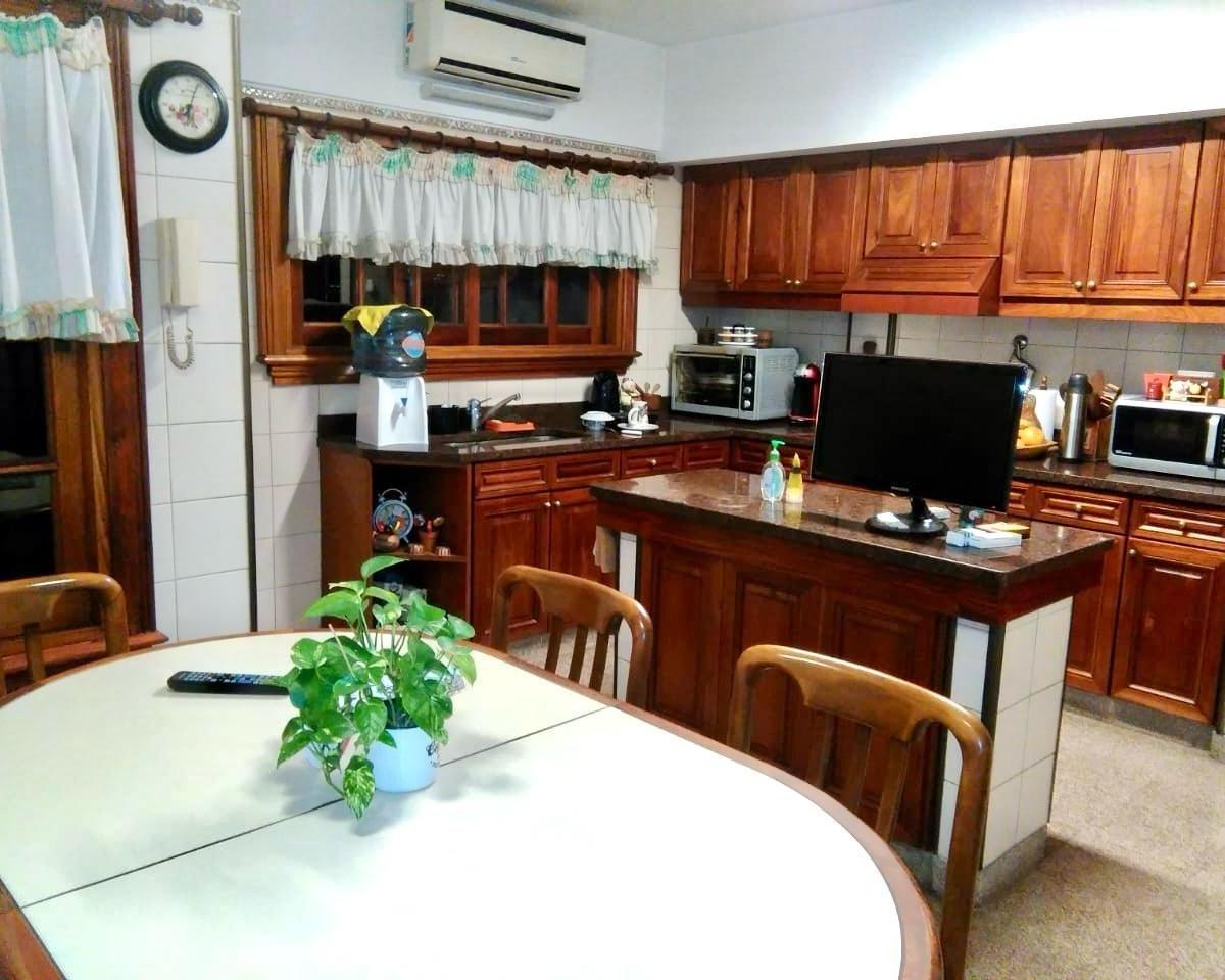 Impecable Casa 6 Amb, Parque, Piscina, Parrilla, Playroom 1