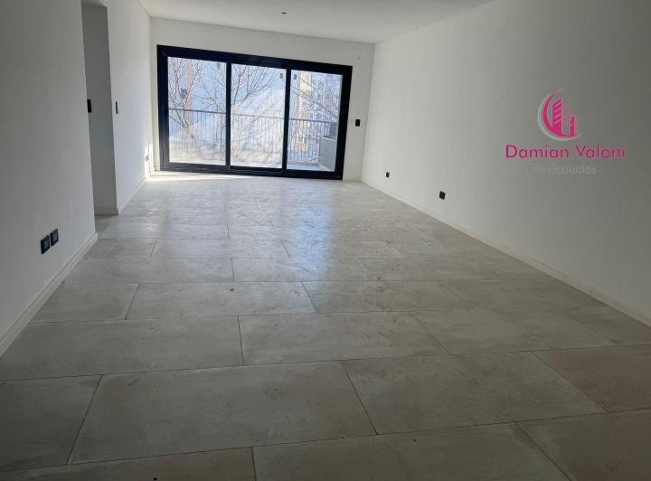 IMPECABLE PISO 3 AMBIENTES A ESTRENAR CON COCHERA 2