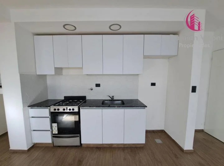 LUMINOSO 2 AMBIENTES CON BALCÓN. FULL AMENITIES 5