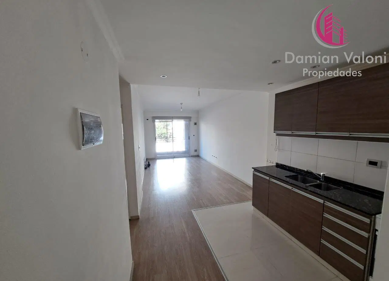 EXCELENTE 2 AMBIENTES CON BALCON AL CONTRAFRENTE, EN EDIFICIO CON FULL AMENITIES 2