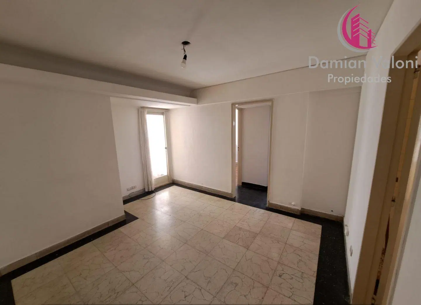 DEPARTAMENTO DE 3 AMBIENTES EN MUY BUENA UBICACIÓN. 2