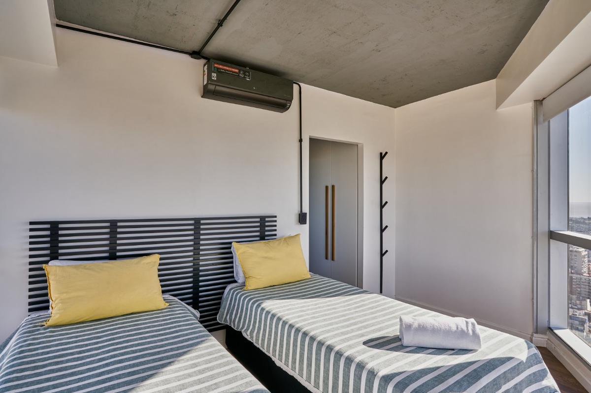 Foto de Venta Duplex 3 Ambientes piso 45 Torre Bellini opcion cochera, imagen 4