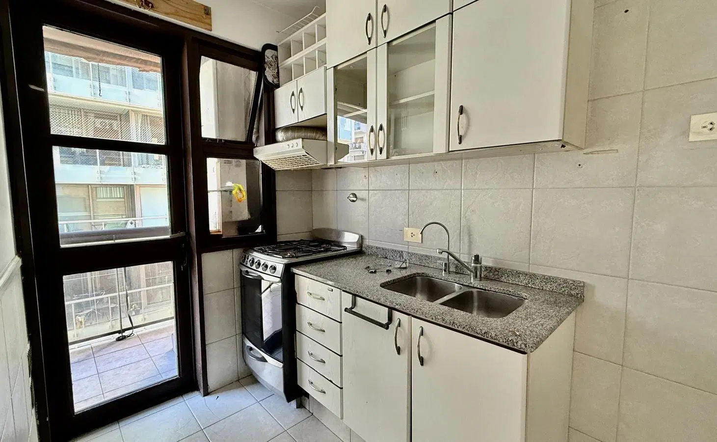 Departamento de dos ambientes en Venta con cochera fija 5