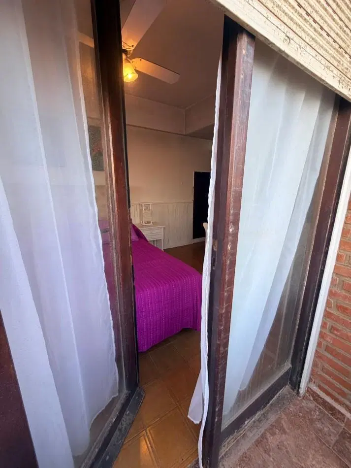 Vendo Departamento en av del mar y Bunge Pinamar 4
