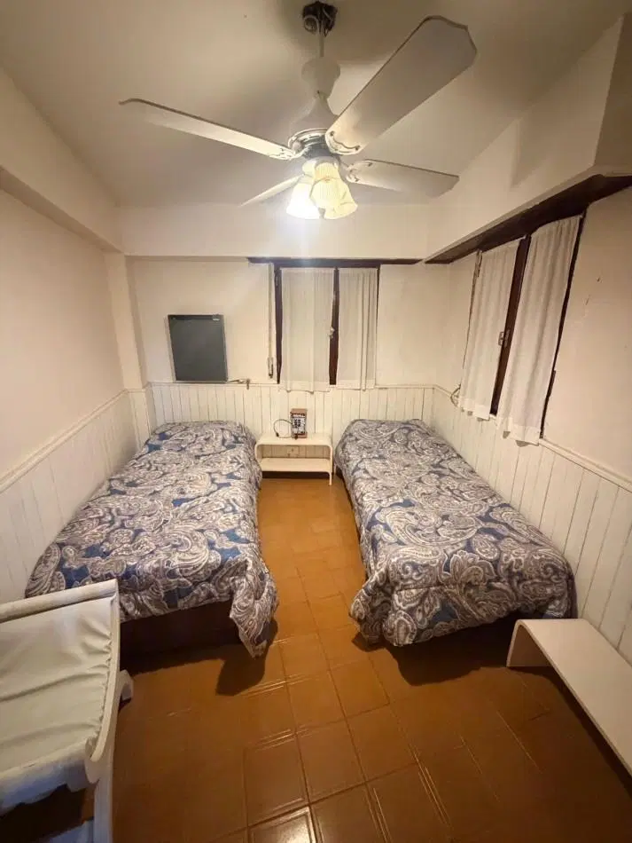 Vendo Departamento en av del mar y Bunge Pinamar 5