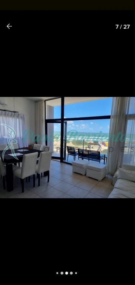 Foto de Alquilo Departamento frente al mar Pinamar con pileta en la terraza y, imagen 2
