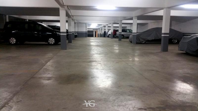 Cochera Cubierta en Venta - Gavilan Plaza 5