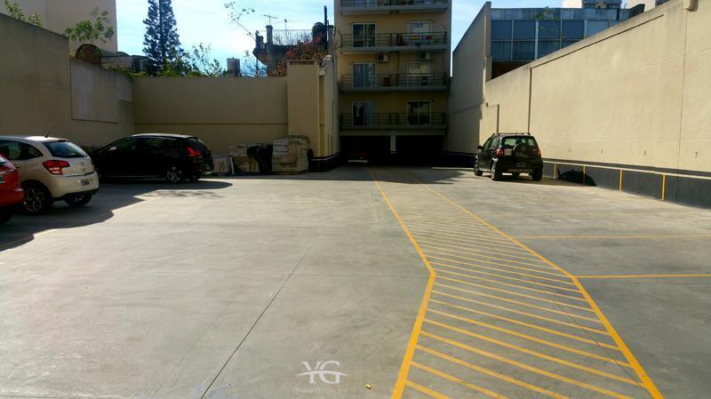 Cochera Cubierta en Venta - Gavilan Plaza 4