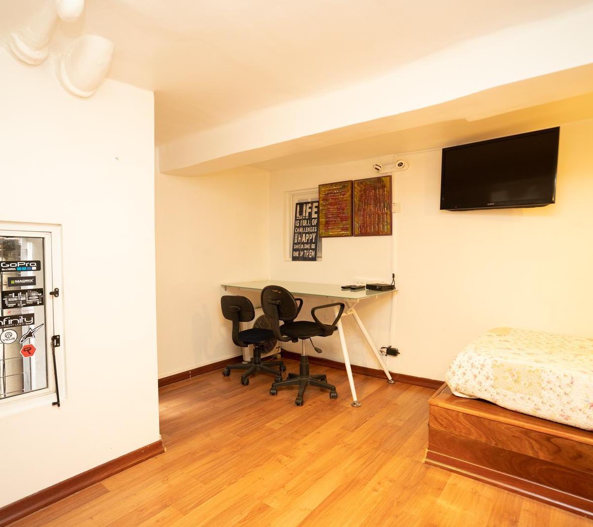 Venta Departamento 4 Ambentes en Planta Baja con Patio 3
