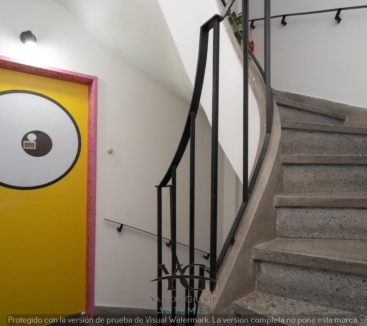 Departamento Apto Profesional / Oficina Comercial 5amb en San Telmo 1