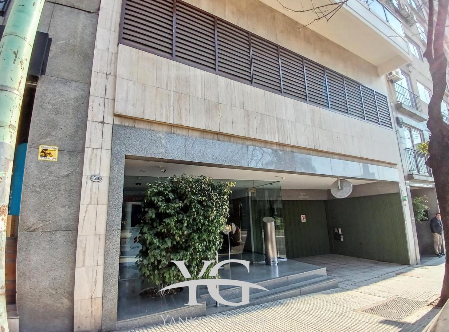 Foto de VENTA 3 AMBIENTES RETIRO CON DEP. 2 COCHERAS FIJAS Y BAULERA!, imagen 3