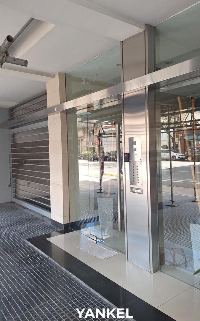 Foto de Departamento de 3 ambientes en alquiler en Almagro. Amenities, imagen 1