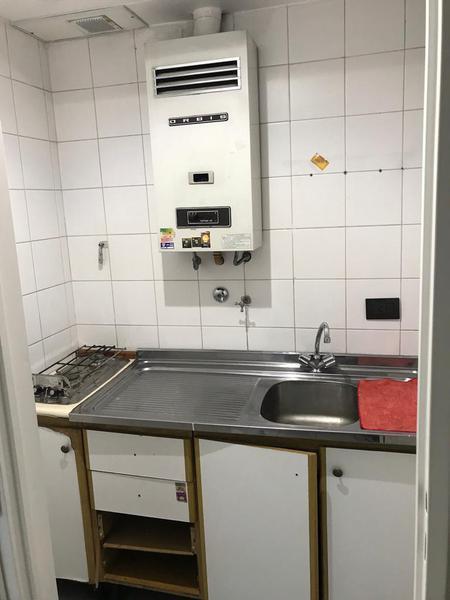 Foto de ALQUILER OFICINA/CONSULTORIOS PISO ENTERO!!! CENTRO DE RAMOS MEJIA!!!, imagen 3