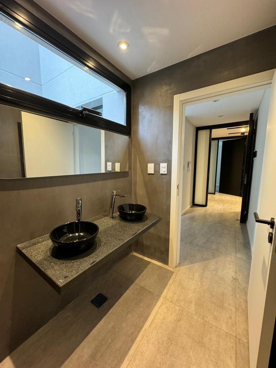 Venta Departamento de Dos Dorm. en City Bell 5