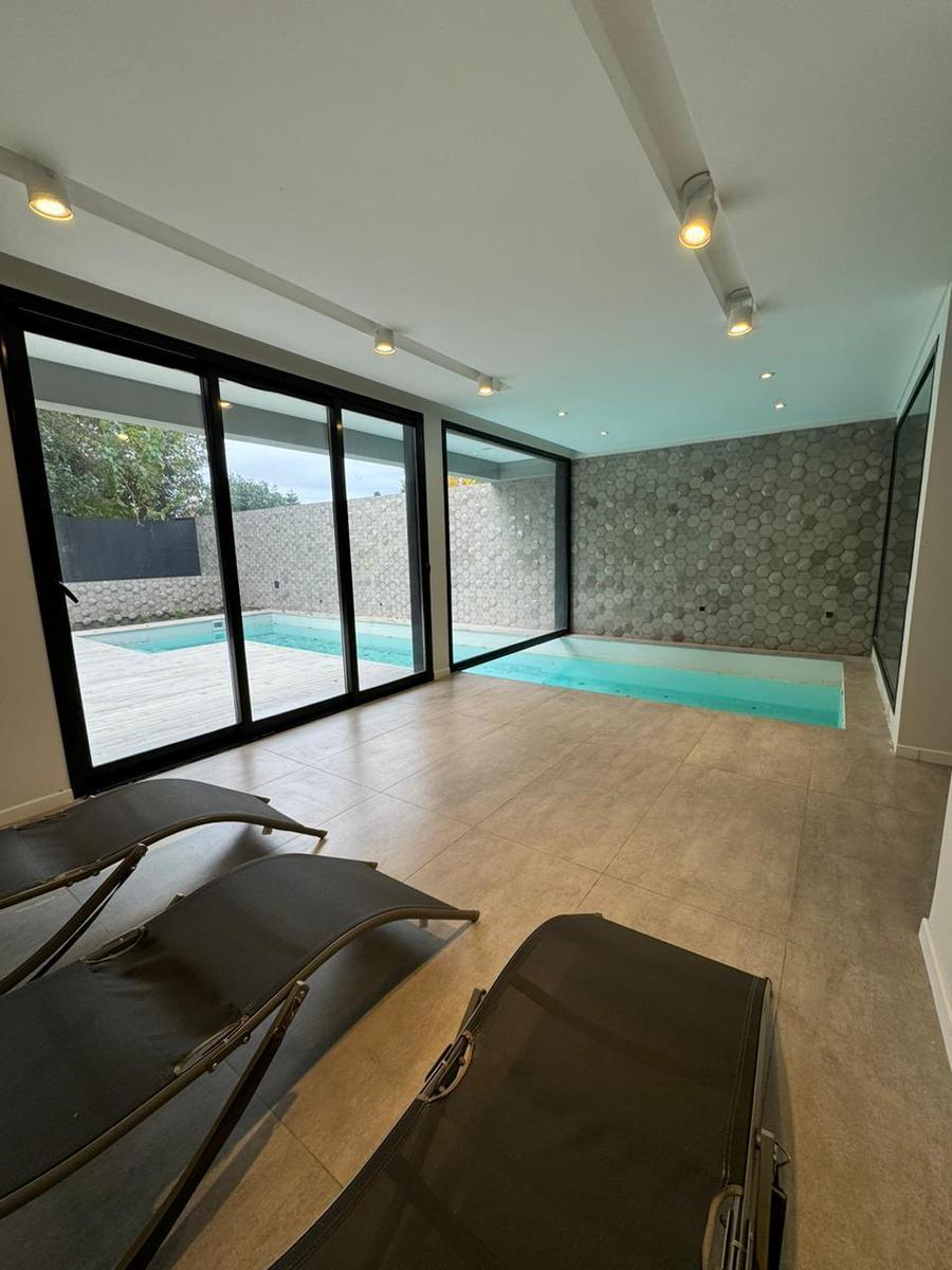 Venta Departamento de Dos Dorm. en City Bell 1