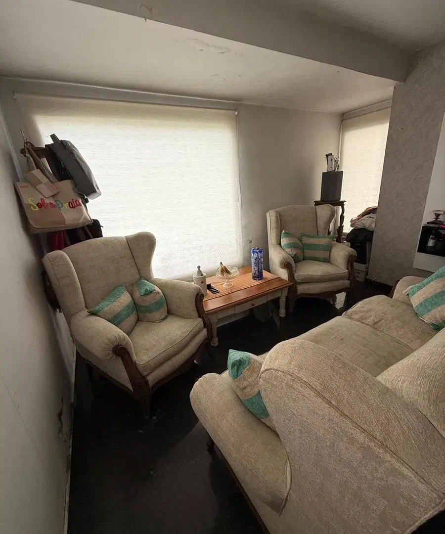 VENTA CASA DE UN DORMITORIO CON AMPLIO JARDIN EN LOS HORNOS 5