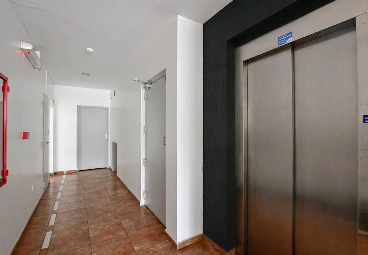 VENTA DEPARTAMENTO UN DORMITORIO CON COCHERA 4