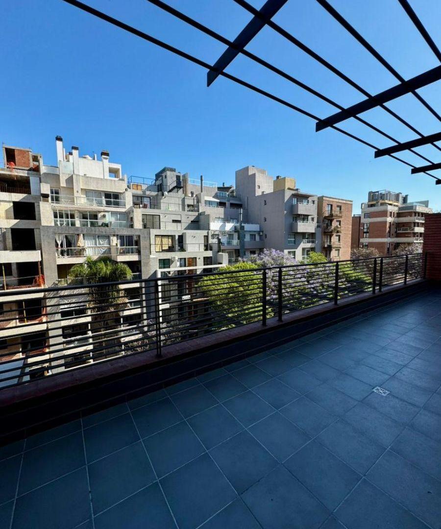 2 Dormitorios Con Terraza propia en venta- B° General paz
