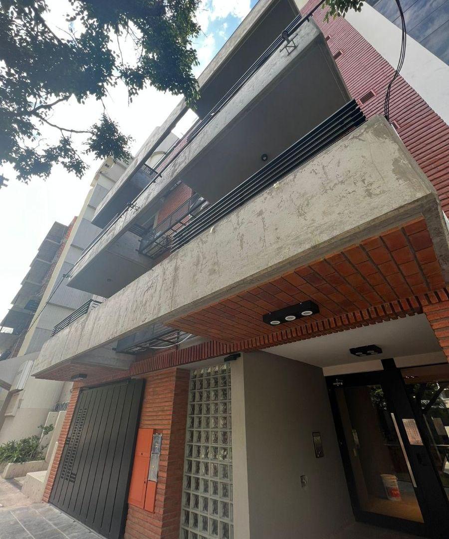 2 Dormitorios Con Terraza propia en venta- B° General paz