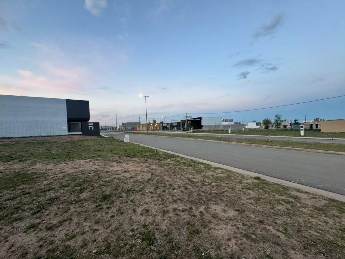 Foto de Docta Etapa 5 - Lote de 600mts apto hasta 6 unidades- Posesión inmediata, imagen 1