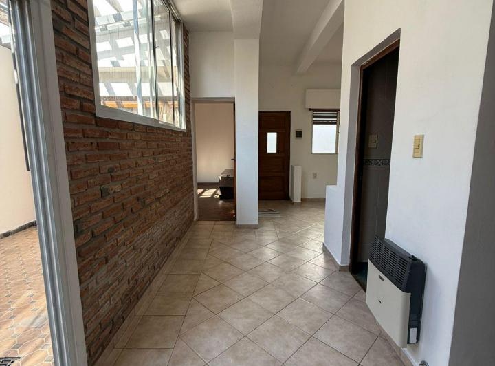 CASA UN DORMITORIO – PASILLO – TERRAZA – DISPONIBILIDAD INMEDIATA  2