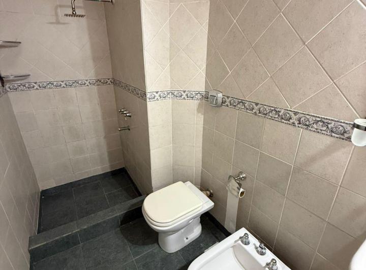 CASA UN DORMITORIO – PASILLO – TERRAZA – DISPONIBILIDAD INMEDIATA  4