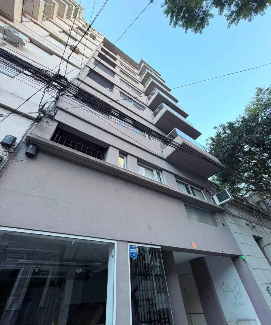 UN DORMITORIO – FRENTE – BALCON – EXCELENTE ZONA – DEPARTAMENTO ELECTRICO. 1