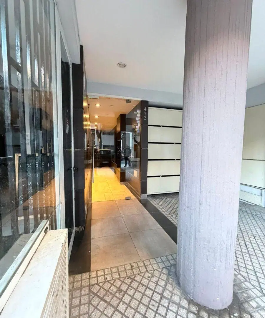 UN DORMITORIO – FRENTE – BALCON – EXCELENTE ZONA – DEPARTAMENTO ELECTRICO. 3
