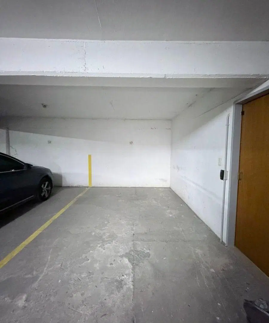 COCHERA – DISPONIBILIDAD INMEDIATA – ZONA CENTRICA – 3