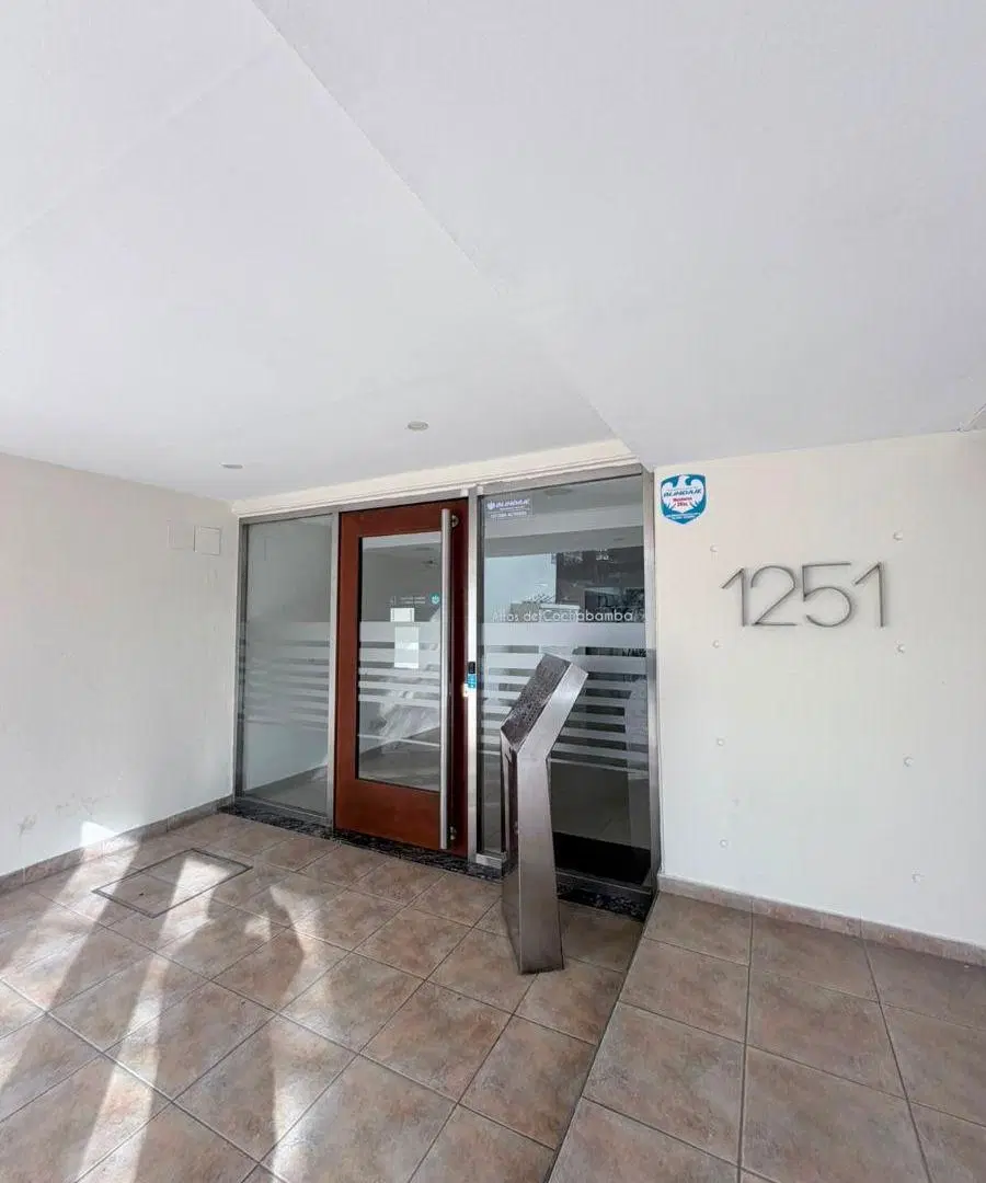 UN DORMITORIO – ENTREGA INMEDIATA – EXCELENTE ESTADO – COCHERA DISPONIBLE. 1