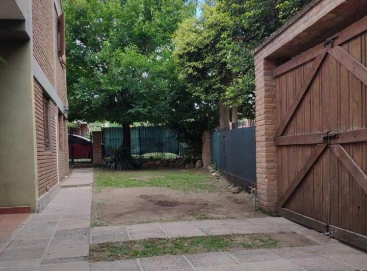VENTA DUPLEX CARLOS PAZ 2 DORM 2