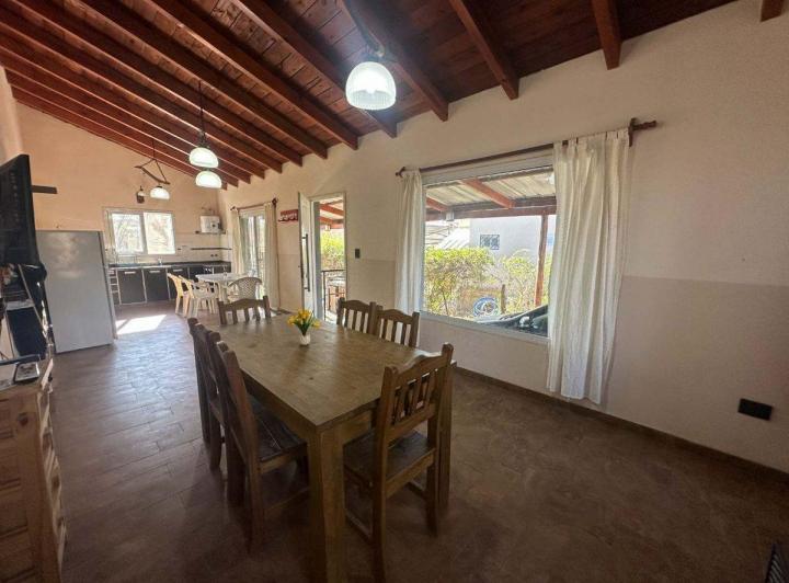 VENTA CASA LOS REARTES 2 DORM 4