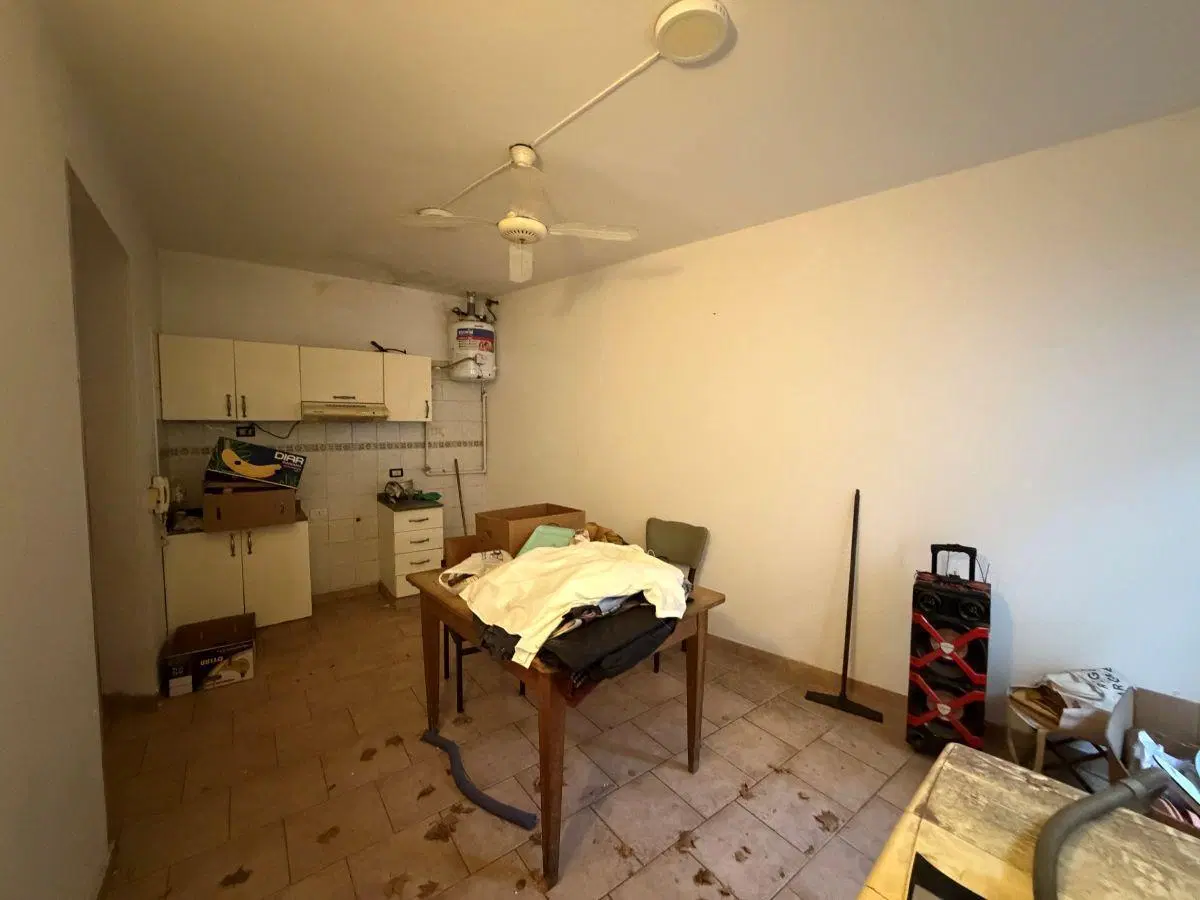 Casa de pasillo de 2 dormitorios en venta Rosario 3