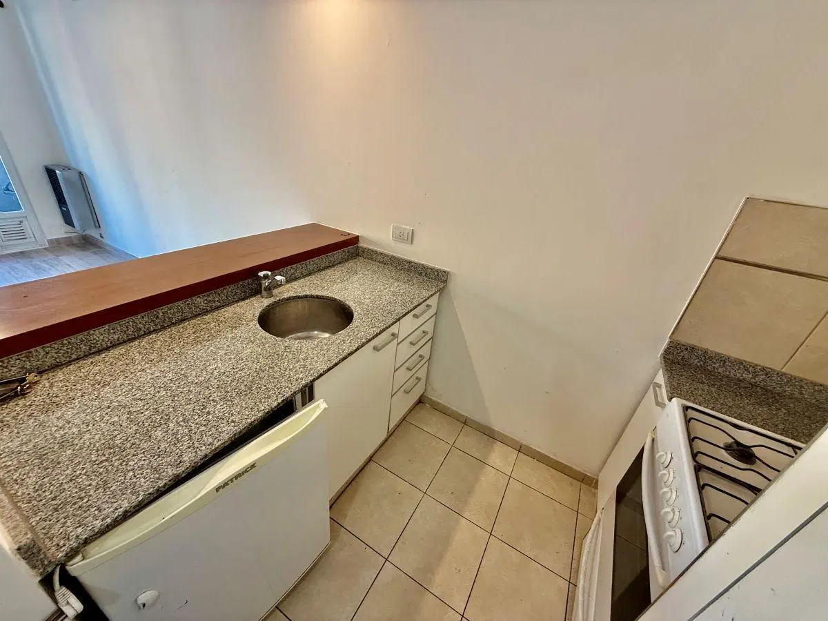 Departamento Monoambiente en venta en Jujuy e Italia, Rosario 5