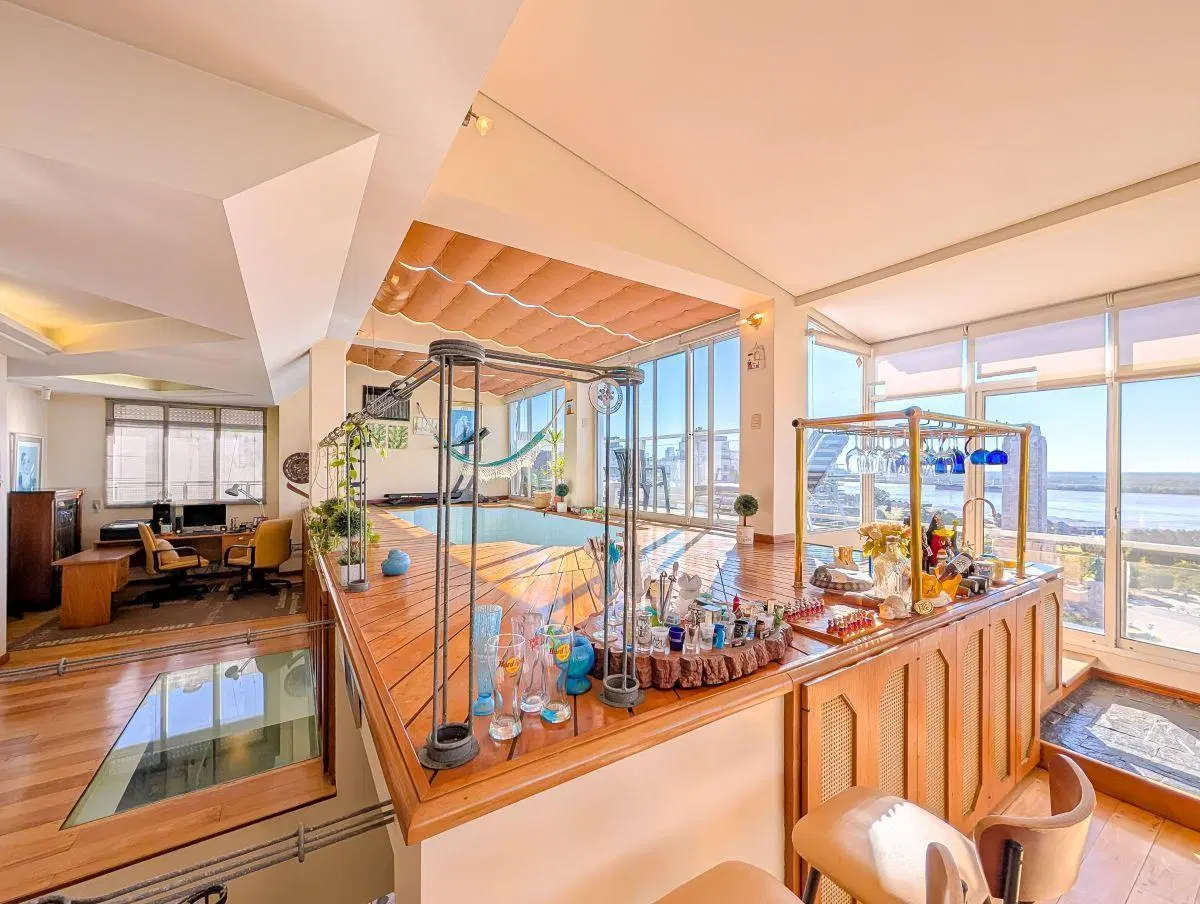 Penthouse único con vista al río y piscina propia 2